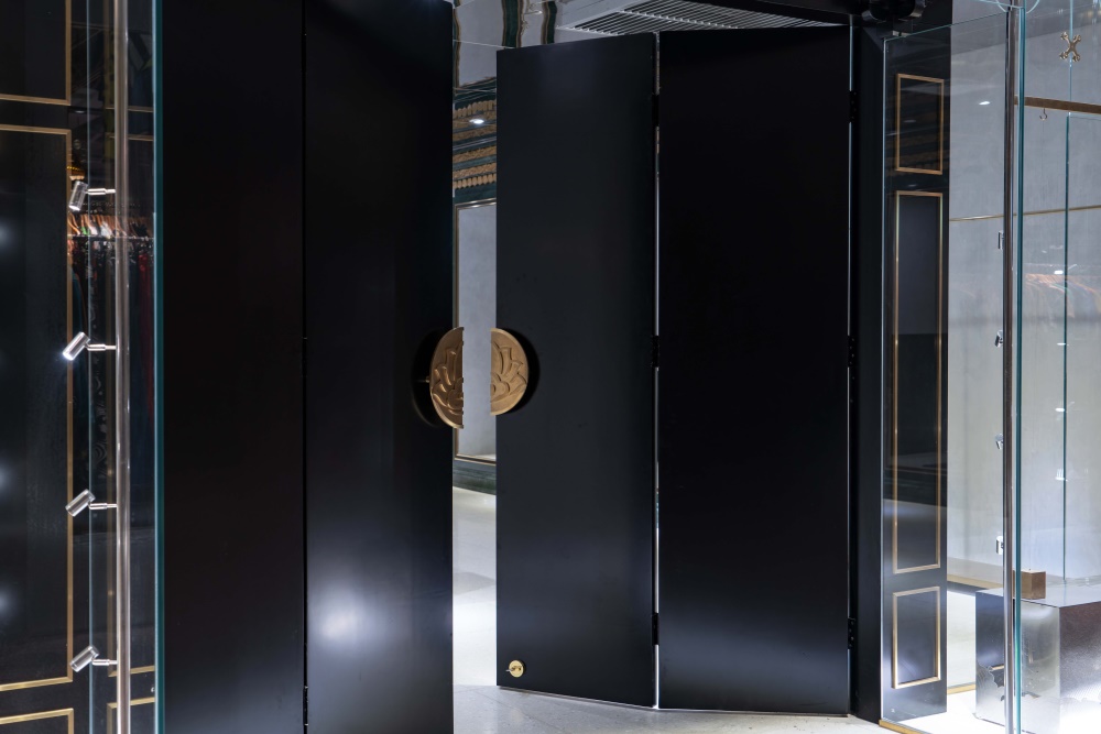 太古里·祥荷秀中式手工定制服装店|北京人和明天品牌设计-欧模网