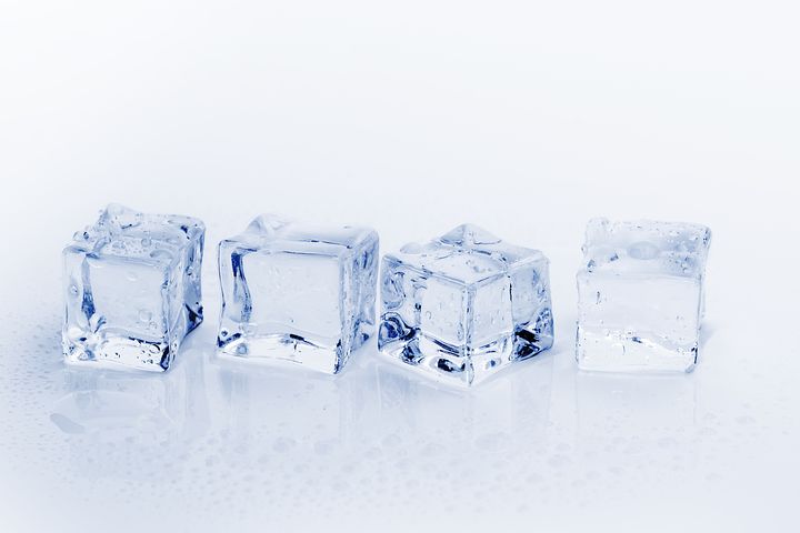 水在100度以上结冰,自然界水结冰的四种状态