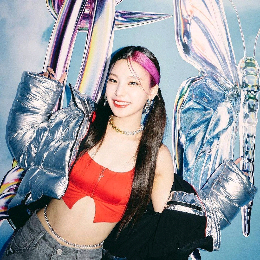 jennie张元英谁更好看,jennie张元英lisa