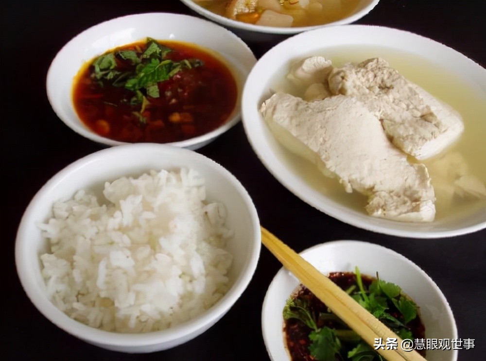 《侯海洋基层风云》中豆花馆子发生的故事