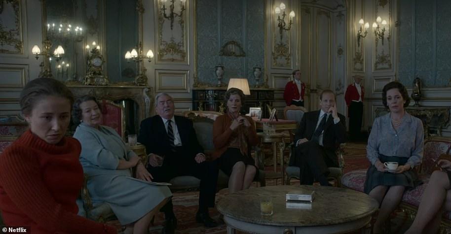 英女王下令封杀50年！王室私生活*片禁**遭泄露，百万人在线吃瓜