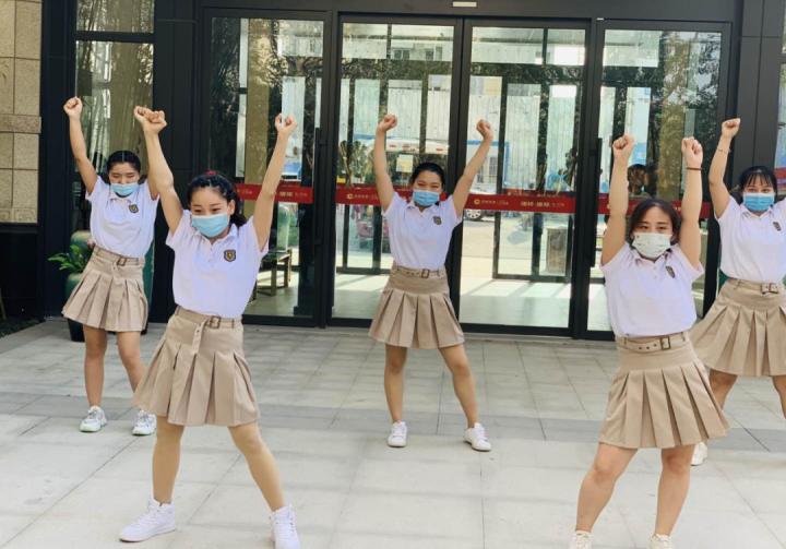 康城雅居幼儿园亲子活动,日照幼儿园亲子游