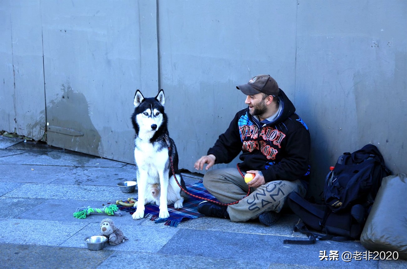 在美国芝加哥旅行之后，我这辈子再也不会给乞丐钱了