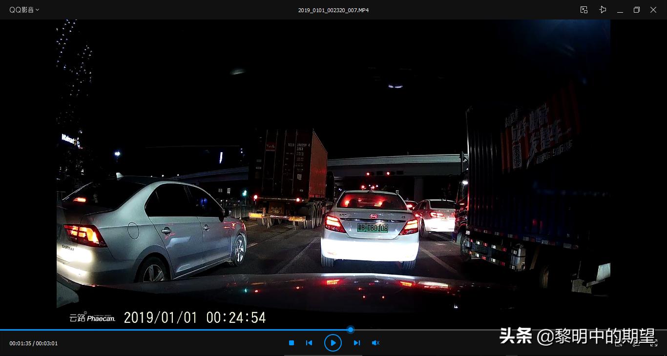 记录仪无光夜视和星光夜视哪个好,行车记录仪夜间推荐测评