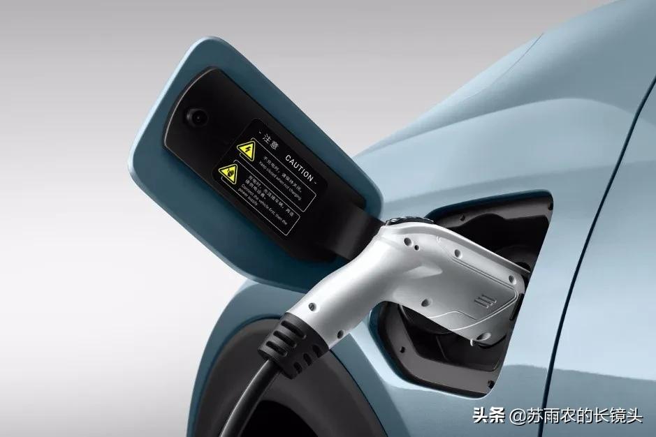 新能源补贴退坡对于消费者影响,新能源补贴重大利好还是灭顶之灾