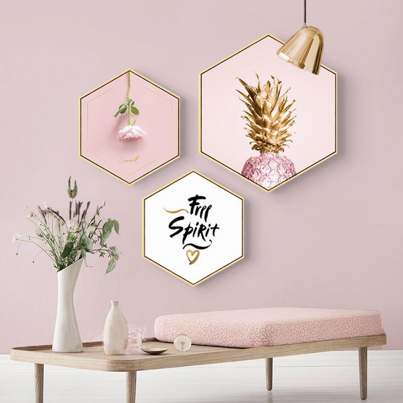 客厅背景墙挂画如何选择攻略推荐,客厅背景墙挂画技巧