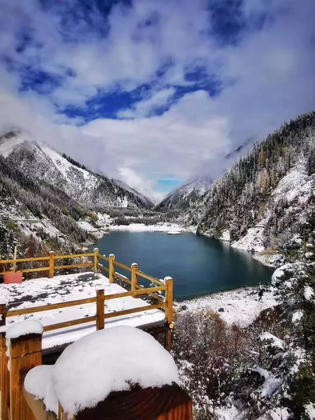 九寨沟旅游如何购票,散客九寨沟景区怎么玩