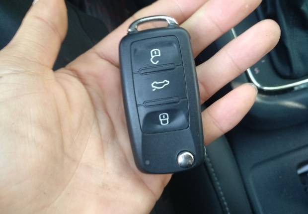 哪里有车钥匙配,汽车钥匙哪个地方能够配