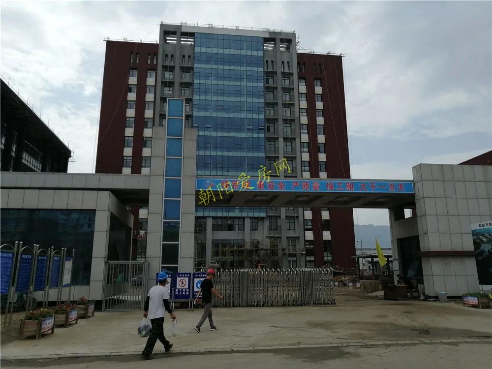 朝阳区操场,朝阳新区新建的学校