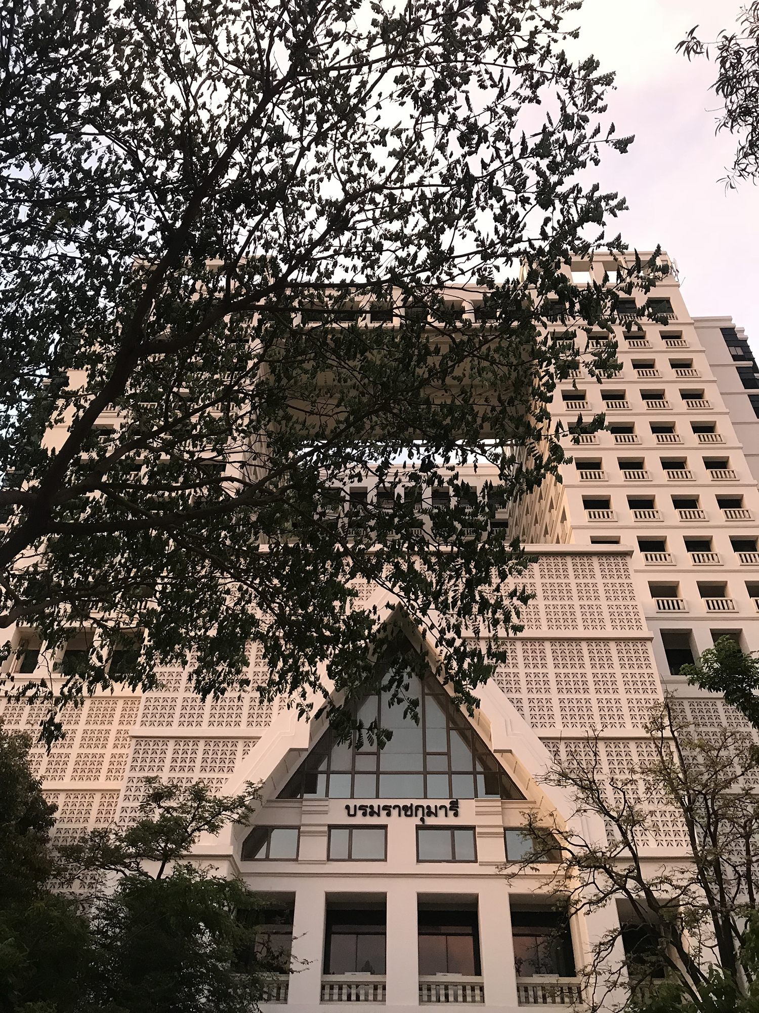 在泰国留学最好的方法,泰国留学的人最想做什么