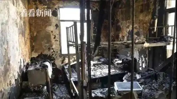 恐怖电梯死亡事故,死亡电梯恐怖事故