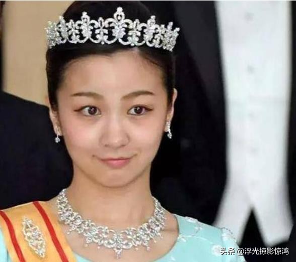 日本爱子公主可借的王冠,日本爱子公主成年王冠