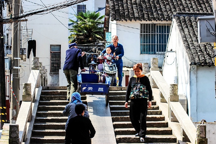 金泽古镇值得去吗,金泽古镇静谧水乡