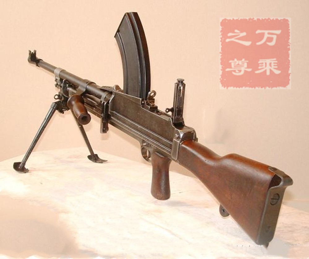 英国布伦机枪单兵装备,英国布伦式轻机枪纪录片