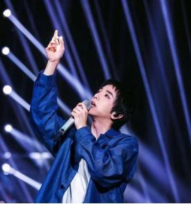 华晨宇《斗牛》夺冠，歌曲奇奇怪怪？一切都是实至名归