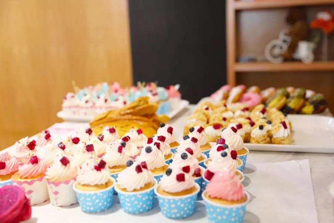 凯里蝴蝶谷 新店开业 帝诗卡特全球优品惊喜来袭