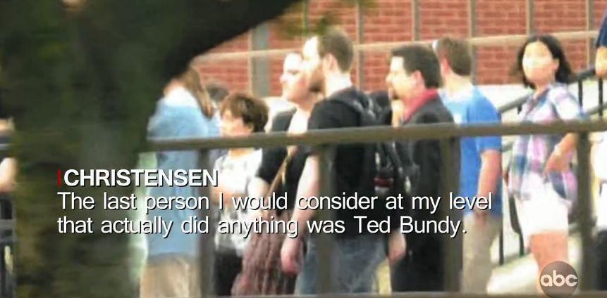 美国章莹颖纪录片2020完全视频,美国伊利诺伊州章莹颖