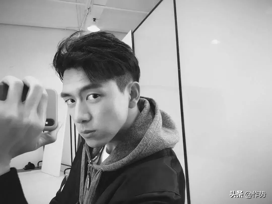 不火但很帅的男明星,太作的男人是什么样子