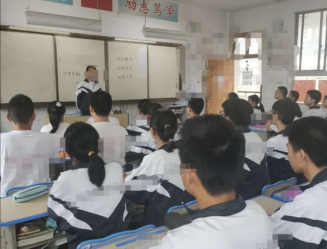 正能量文章有三种思路，女孩的文章与有无正能量无关，与表达有关