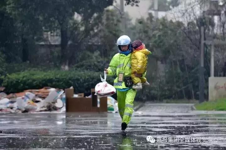 父亲最走心的照片,100张催人泪下的父亲照片