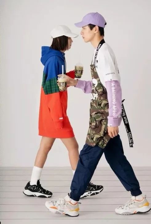 服装人要哭了！年利润4亿、估值90亿的喜茶竟然跨界服装行业？