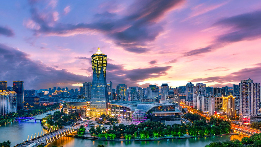 去杭州旅游最该去哪些主要景点,杭州一日游必玩景点杭州美食街