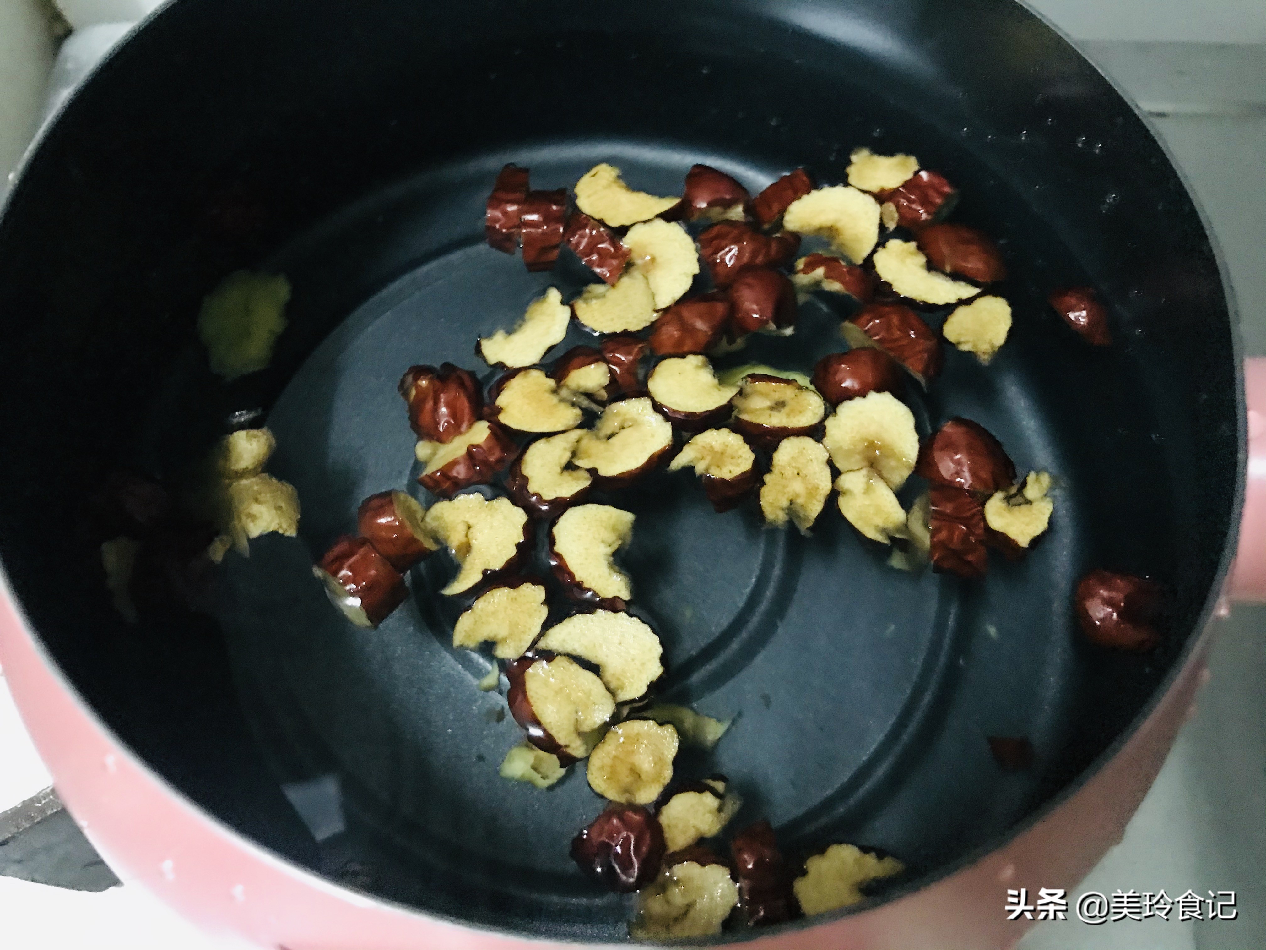 伏天喝什么茶能祛寒,入伏寒湿体质人群喝什么养生茶