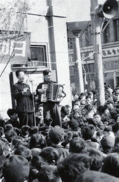 1949歌从天津来