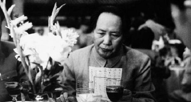 1935年，红军告捷翻越六盘山，一封电报，为何让毛主席由喜转悲？