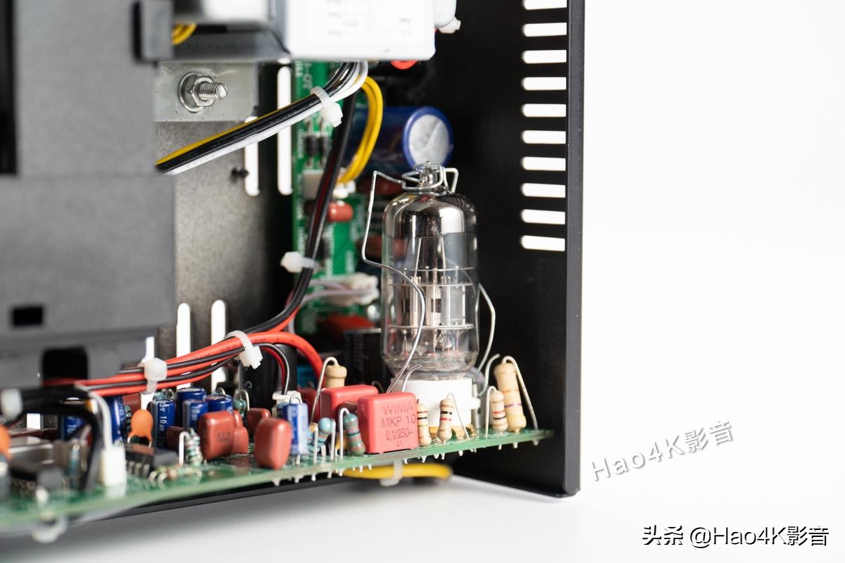 CD-200真空管复古CD唱片：声音饱满，音质丰厚