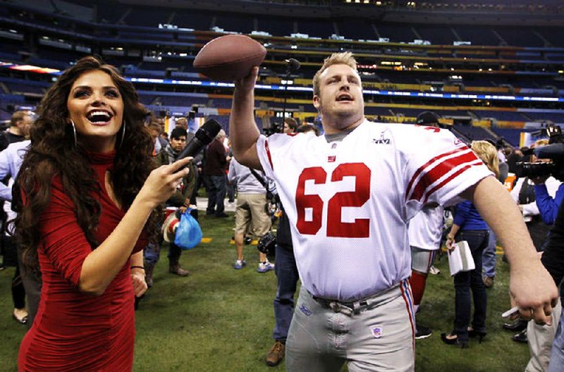 225磅有多重,nfl橄榄球225磅卧推纪录