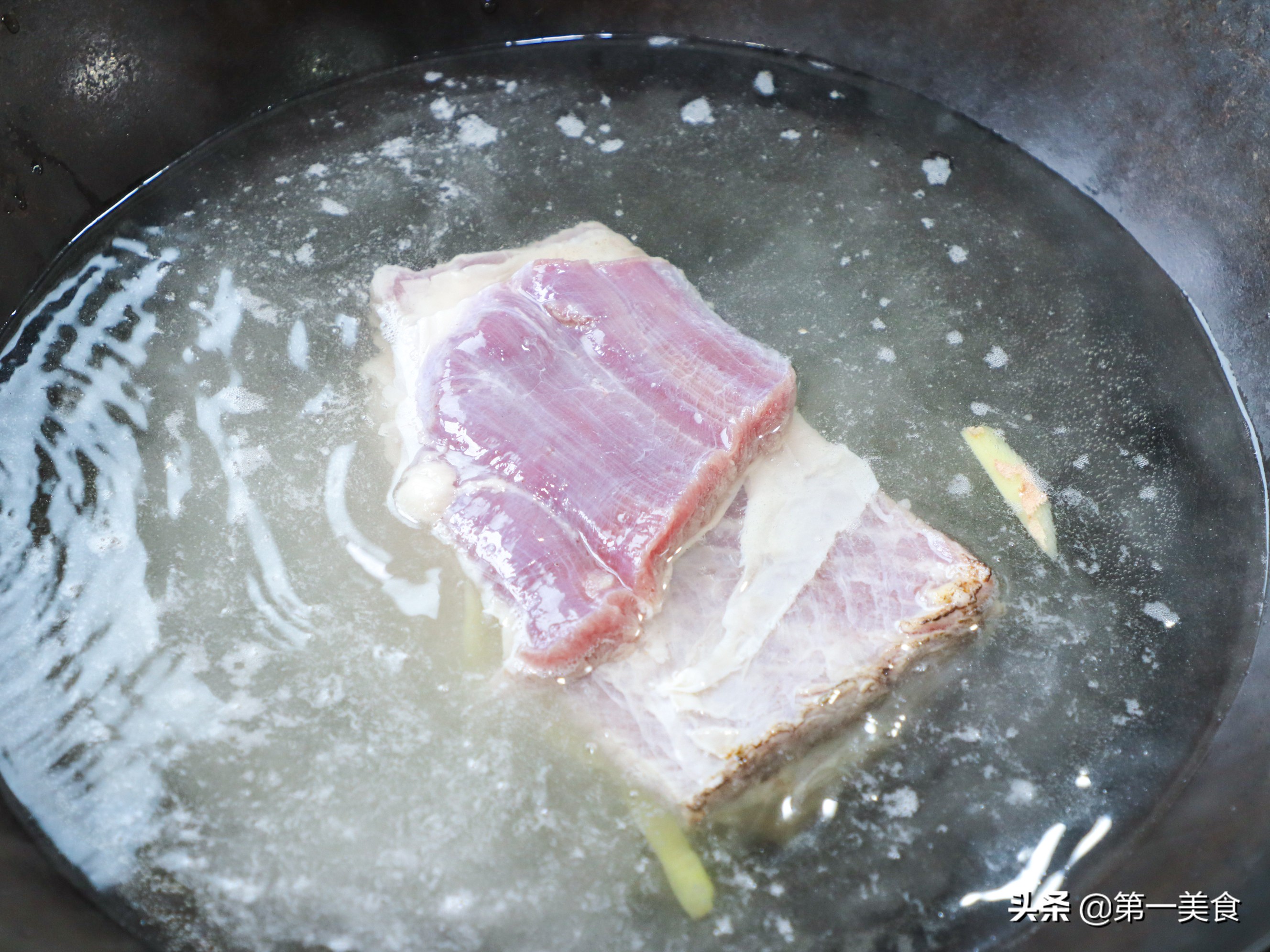 红烧肉最正宗的做法大厨一步教你,红烧肉最好的正确做法