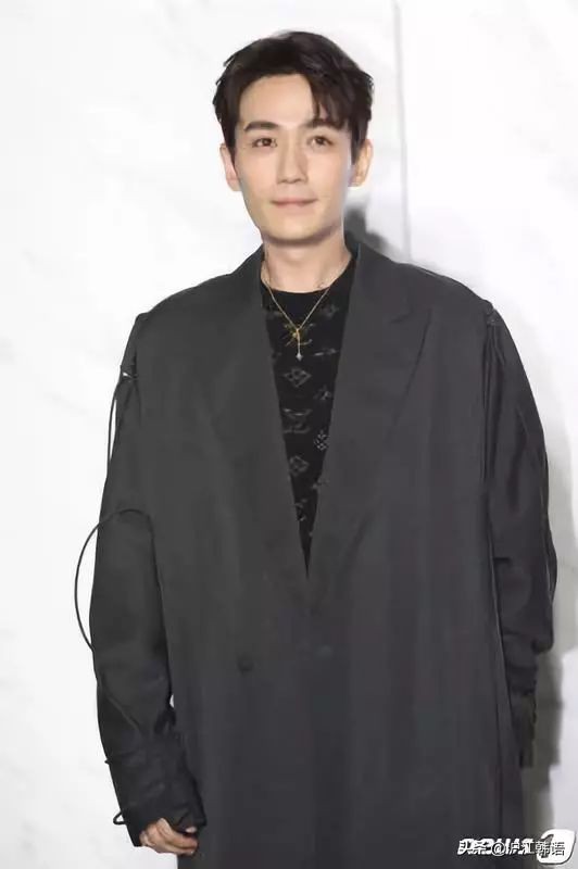 韩国女生最想恋爱的中国男星！出口告捷，今年榜单大变唯独他不变