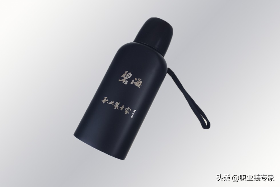 泰国酷鸟航空空姐服,泰国国际航空公司制服特色