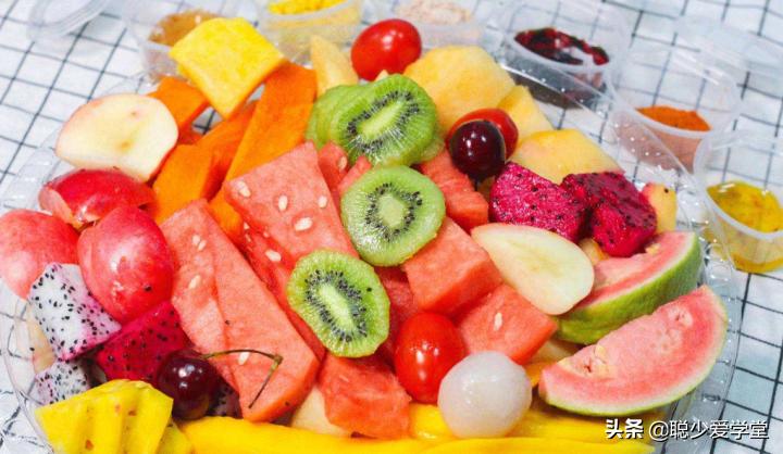 微商卖水果如何运营,微商卖水果裂变方法