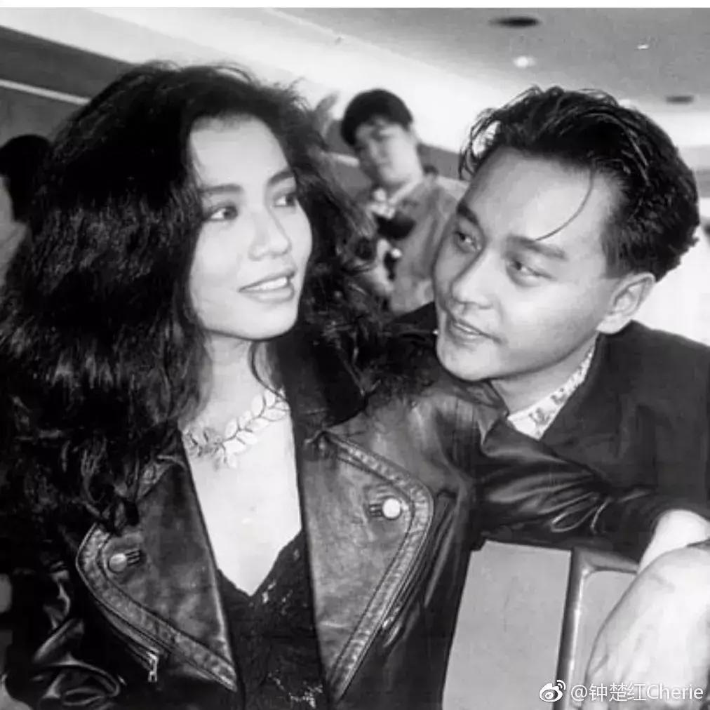 被称“港版梦露”，惊艳了一个时代的她，再露面连皱纹都是美的