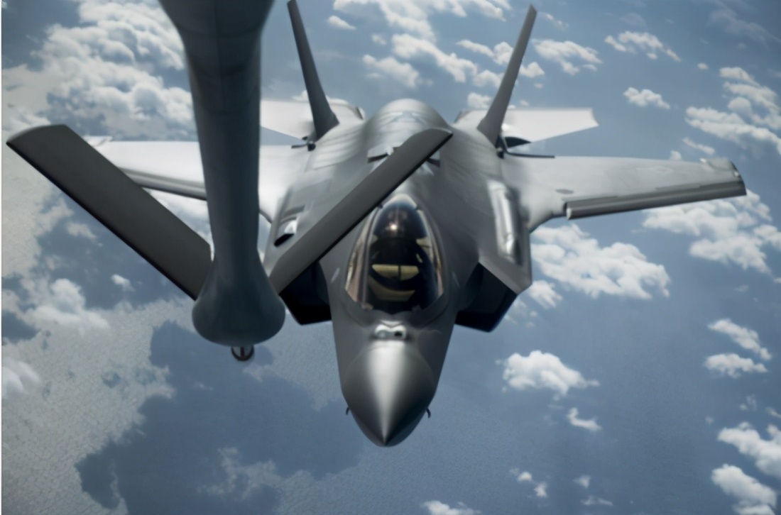 F-35战机性能到底如何？美军事行家吹捧：一些缺陷根本不存在