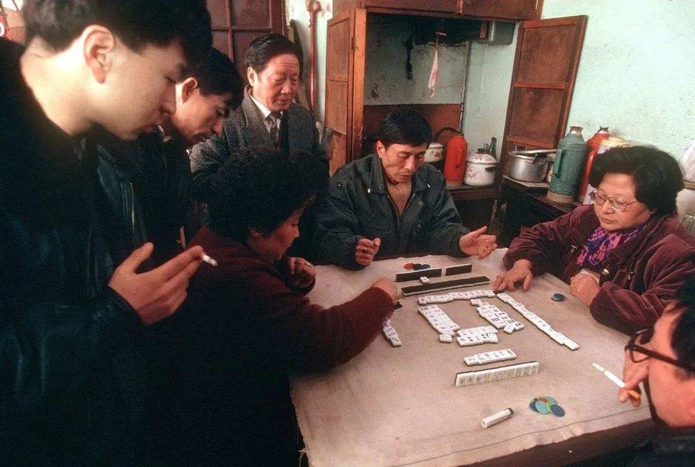 那个开放、捞金、激情的90时代，才仅仅过去了20年而已