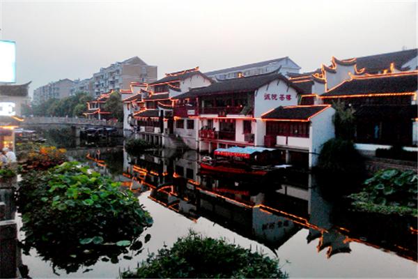 上海好玩免费公园排名前十名,上海一日游必去十大免费景点