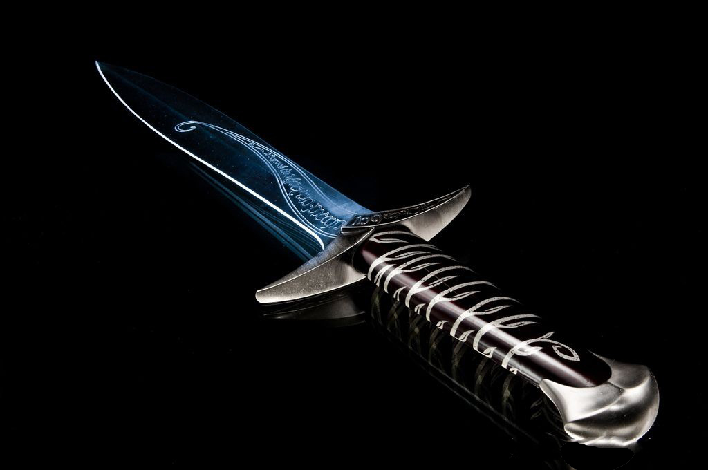 魔戒里面的兵器,魔戒里的兵器