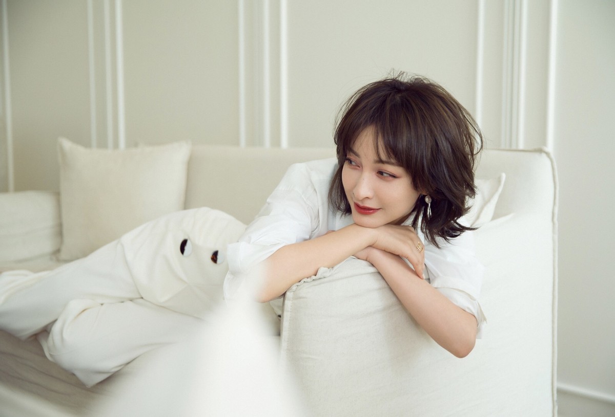 吴昕辟谣,吴昕现在有钱吗