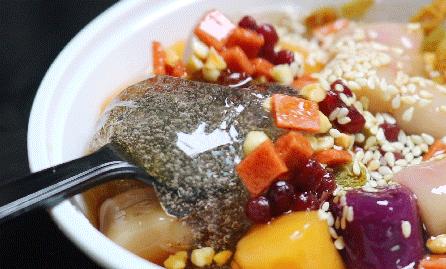 又小又偏！这碗藏在小巷深处的“魔鬼”豆花，我都舍不得曝光