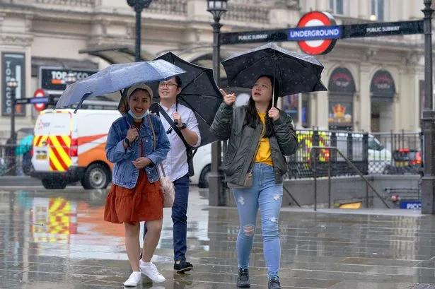 在英国过夏天，是一种什么体验？