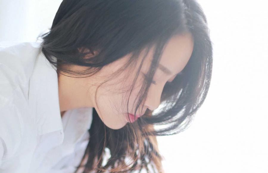 被逐出宗门的废物，吞噬异火变身绝世天才