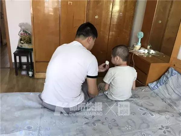 我想当警察原声视频,我想当警察正常吗