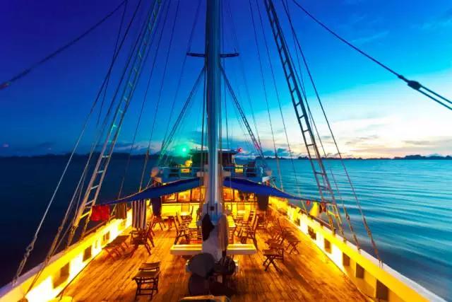 印尼最美海岛,印尼顶级海岛