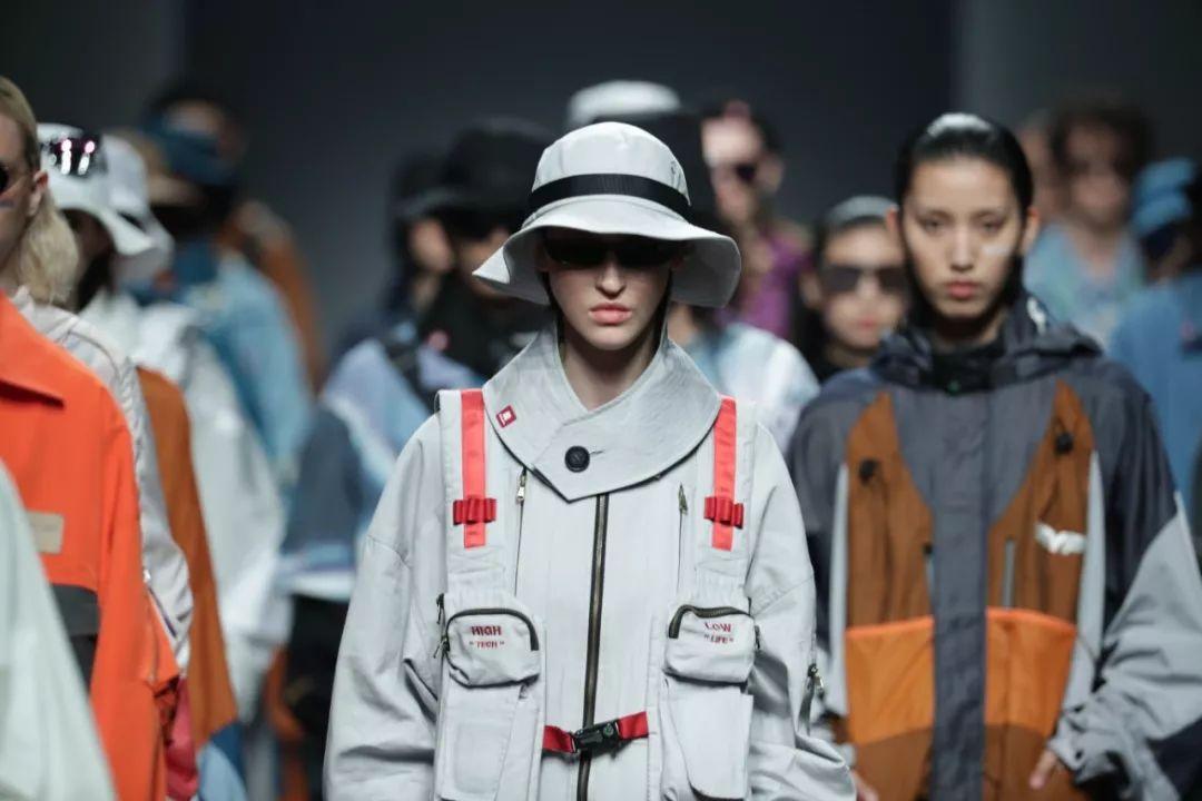 国潮春季新款套装,国潮秋季新款有哪些系列