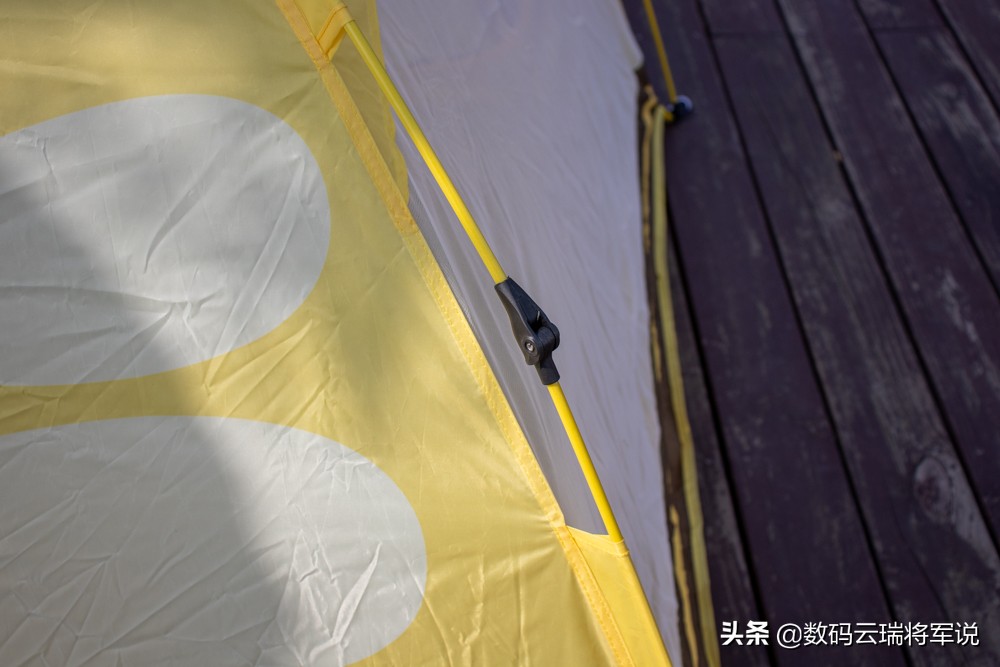 快速给萌宝一间独处的萌趣小屋——早风轻便速开儿童帐篷轻体验