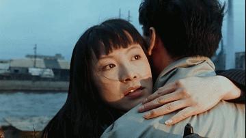 周迅的第一次给了娄烨，*片禁**中的残酷爱情