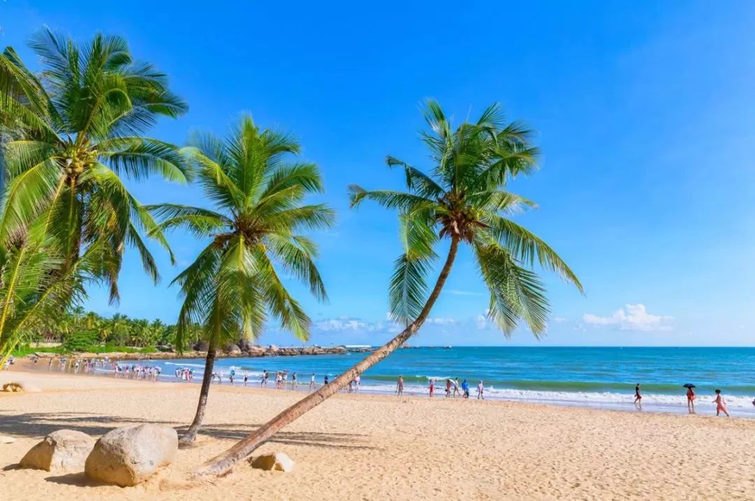 距海南20km有片处女地，比台湾风情比三亚便宜，路过都错过了